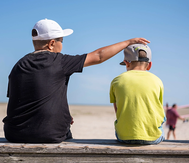 Schenken Sie ihrem Kind die Ferienreise, die es glücklich macht. Schenken Sie ihrem Kind die Ferienreise, die es glücklich macht.